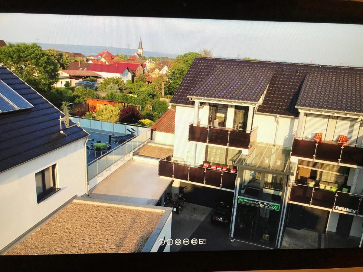 Ferienwohnungen Bali Rust Luaran gambar